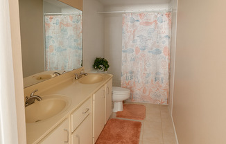 2 beds, 2 baths, 1,032 sqft, $1,950, Unit 4516
