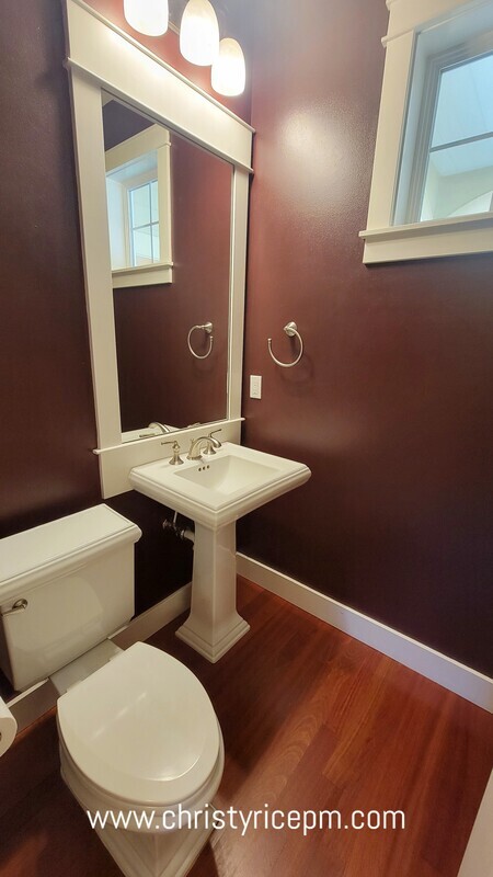 11341 106 AVE NE