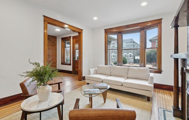 Stunning 3 Bed, 3 Bath Fully Renovated Townhome with Finished Basement in Lincoln Park — Minutes from MSU and Downtown Denver!