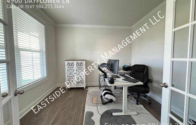 4900 DAYFLOWER LN