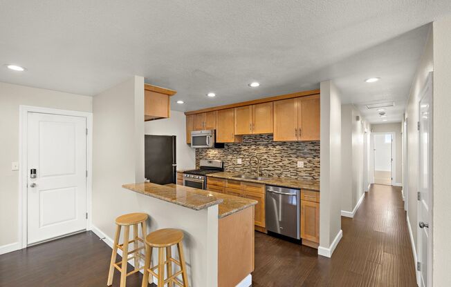 16882 Ross Lane