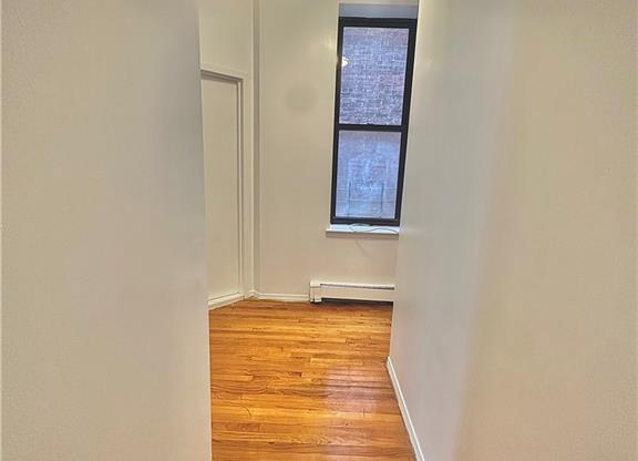 924 HANCOCK ST