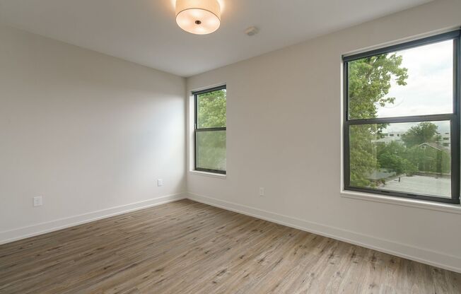 2 beds, 2 baths, $1,875, Unit 1050 N 4th St. Apt. 316