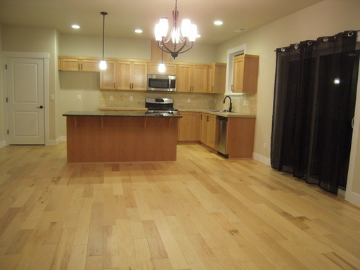 Beautiful 4 Bedroom Home Great Location