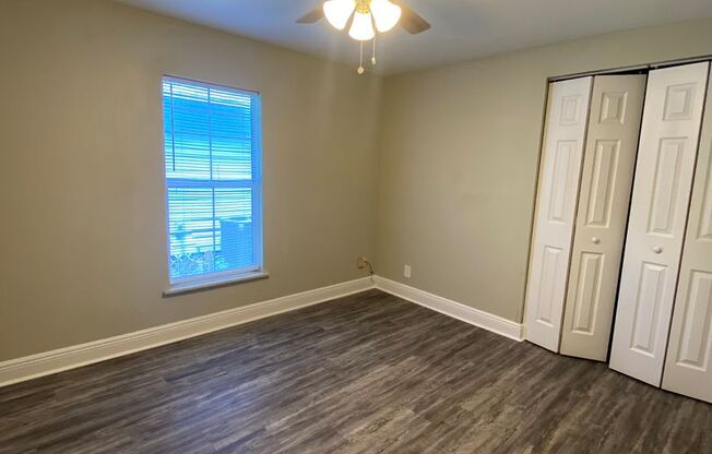 3 beds, 1 bath, $1,495