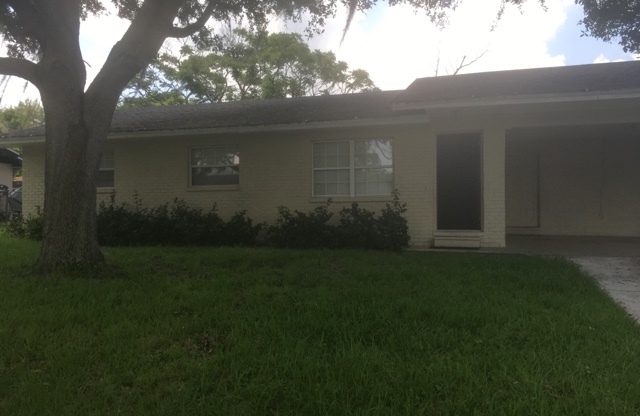 3 beds, 2 baths, $1,895