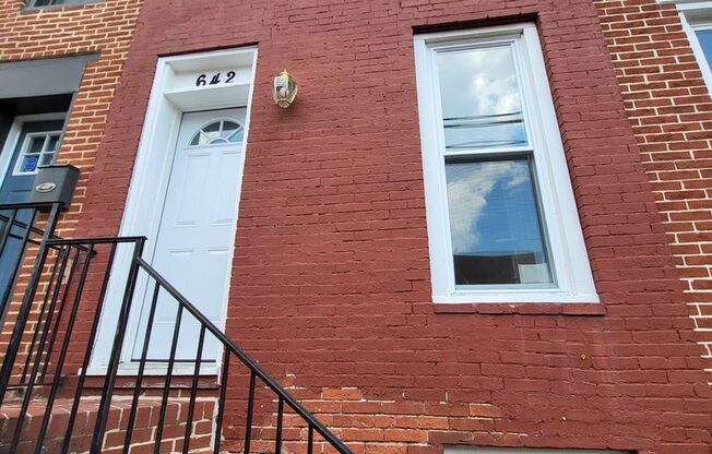 2 Bed 1 Bath with a Bonus Room in Basement