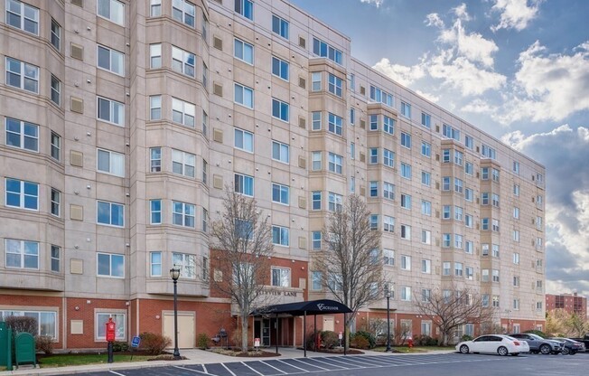 1 bed, 1 bath, 804 sqft, $2,400, Unit 804