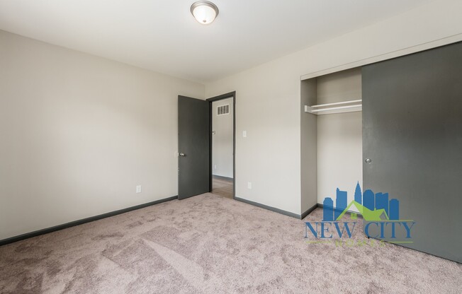 2 beds, 1 bath, 816 sqft, $847, Unit 85 Stevens Avenue