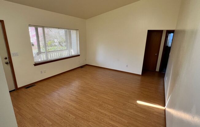 3 Bedroom Duplex - Manchester Area