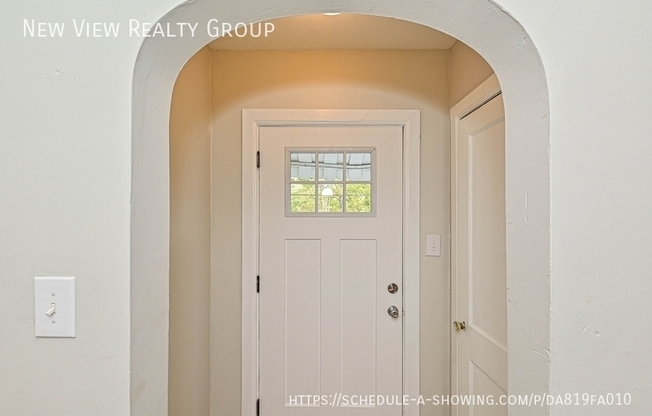 3108 RUSH AVE