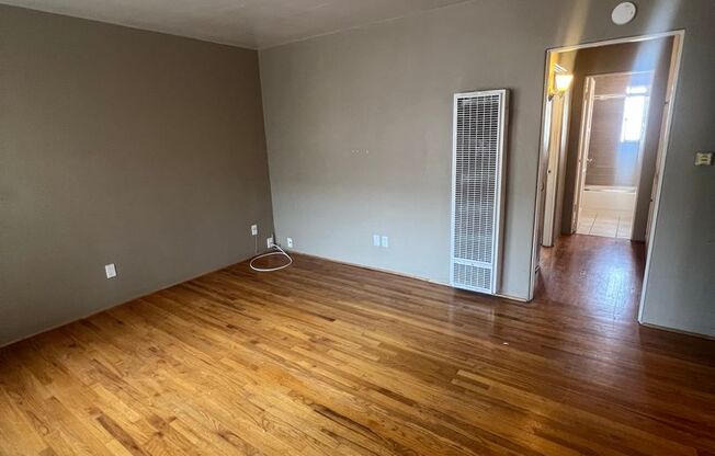 Updated 1 Bed / 1 Bath in Prime Hillcrest–Bankers Hill Location