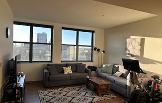1 bed, 1 bath, 728 sqft, $1,650, Unit 511