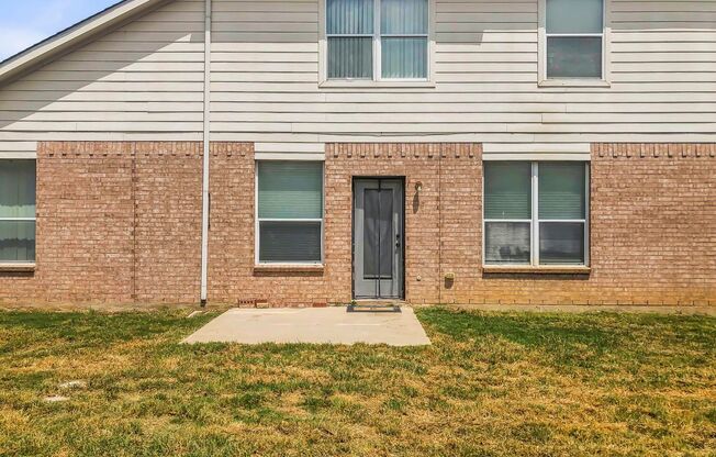 Great Size 2 story home !