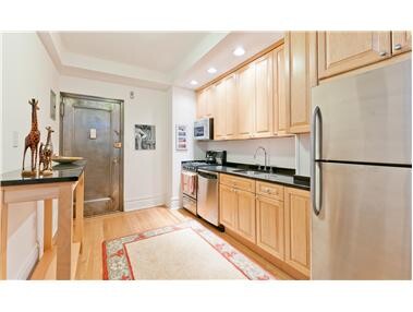 1 bed, 1 bath, $4,800, Unit 31