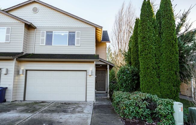 3 Bedroom 2.5 Bath Duplex -Quick Easy Access to SR 14