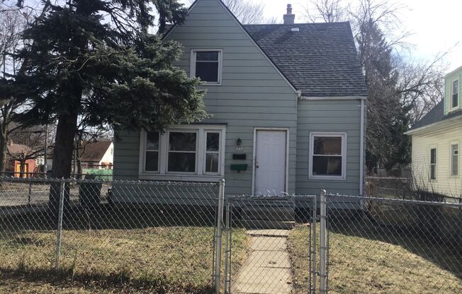 4 bedroom Single Family