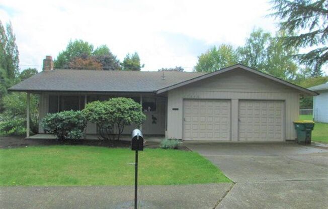 17640 SW Wright Street ~ Coming Soon! Available for Showings starting July 27, 2026 - NEW Carpet & Paint
