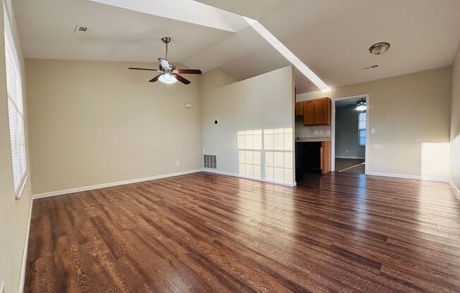 1 bed, 1 bath, 612 sqft, $1,025, Unit 1690-08 PVC