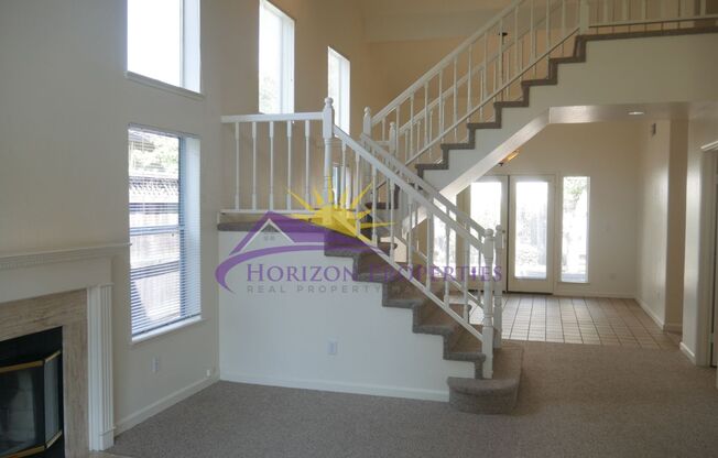 Unique 3 Bed 2.5 Bath 1,971sqft Single Family Home in Sacramento