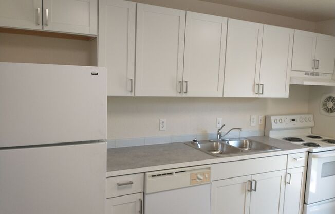 2 beds, 1 bath, 675 sqft, $1,399, Unit 2