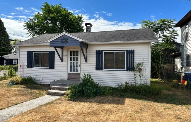 Charming Cottage in Downtown Washougal