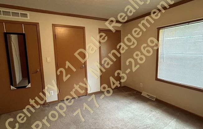 3 beds, 2 baths, $1,495, Unit 35