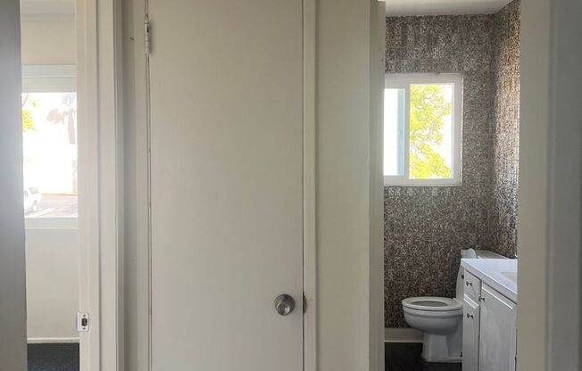 1 bed, 1 bath, 675 sqft, $1,645, Unit 45