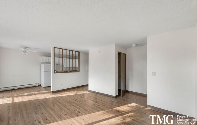 2 beds, 1 bath, 778 sqft, $1,450, Unit 10