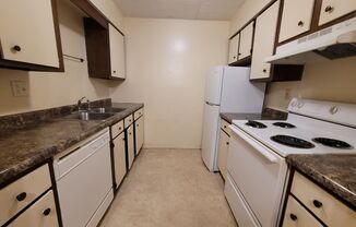 1 bed, 1 bath, $625, Unit 3225.02