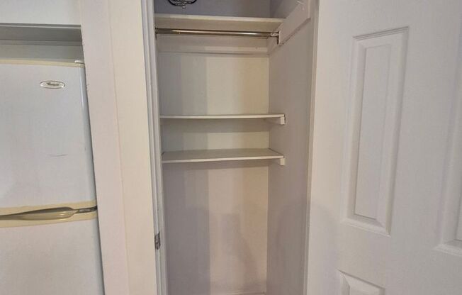 1 bed, 1 bath, 410 sqft, $1,599, Unit 3510 Louisa St. #06