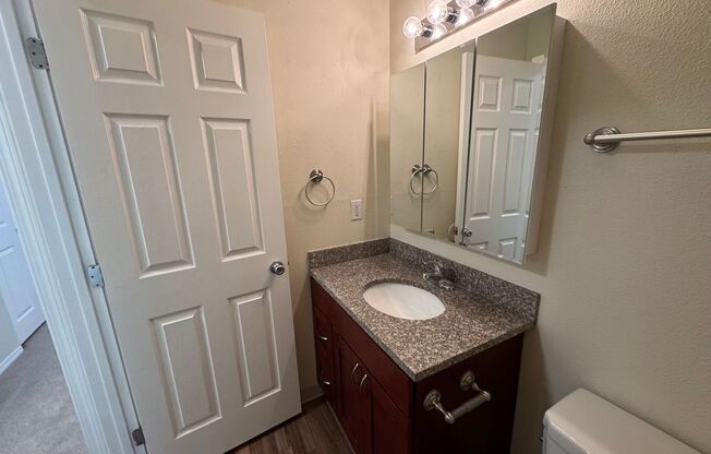 2 beds, 1 bath, 740 sqft, $1,450, Unit 103