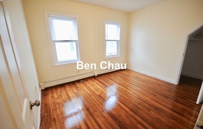 15 Taylor St