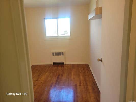 3 beds, 2 baths, $3,777