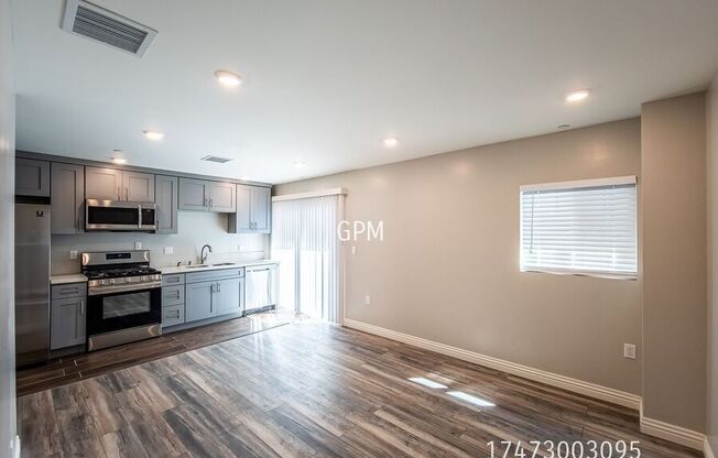 5258 DENNY AVE