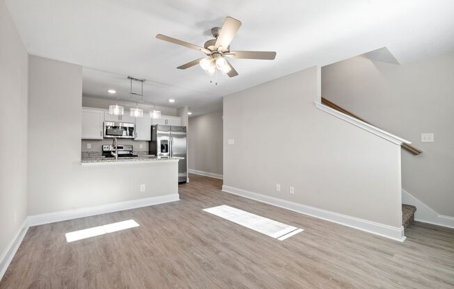 3 Bedroom 3 Bath Townhomes For Rent Near 101st!