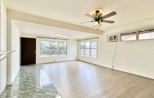 4 BED 3 BATH HOME IN MILILANI with Washer/Dryer and Backyard!!