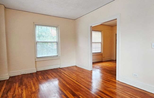 2 beds, 2 baths, 775 sqft, $1,875, Unit 211