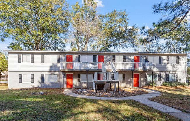 Renovated 2BR/1BA Apts Near Downtown Raleigh. 1 Mile to 1-440. Pets Welcome.