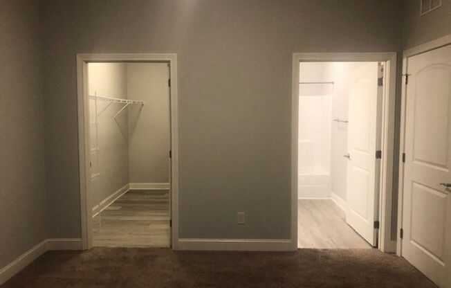 1 bed, 1 bath, 848 sqft, $775, Unit 05