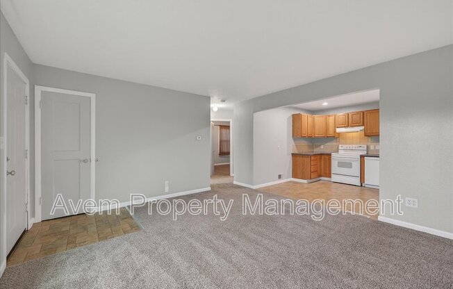 7405 NE JONESMORE ST