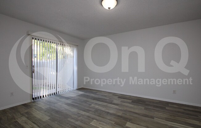 3 beds, 3 baths, 1,391 sqft, $1,899, Unit 1084