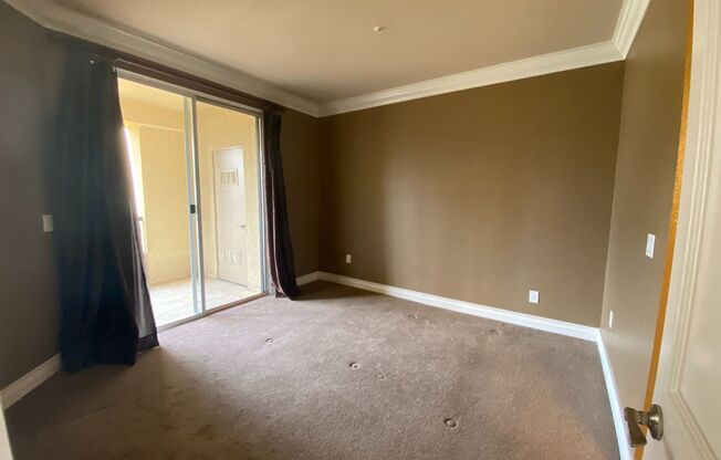 2 beds, 2 baths, $1,850, Unit # 125