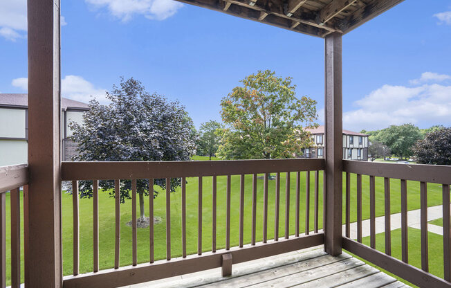 a view of a courtyard from the balcony at Apple Ridge Apartments, Michigan, 49534