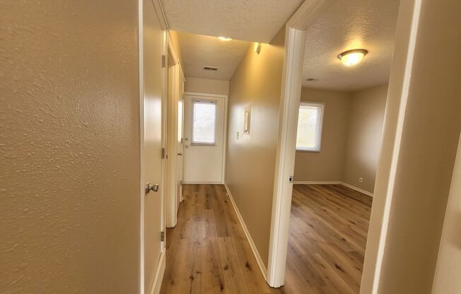 1 bed, 1 bath, $749, Unit 815-11