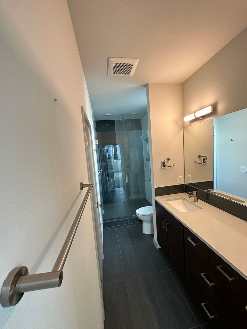 Beautiful high end home in Ballard fir Rent!