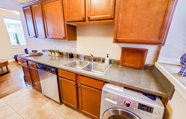 1 bed, 1 bath, 650 sqft, $1,095, Unit 601 - Unit 104 A650