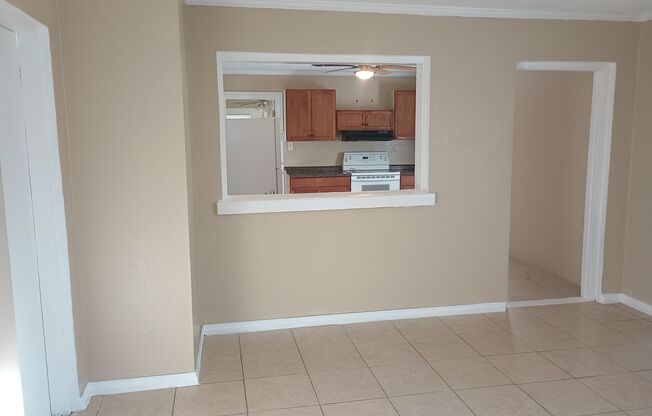 2/1 Unit for rent in Lake Wales