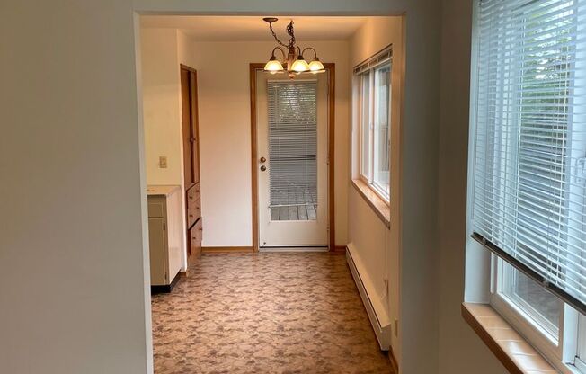 1 bed, 1 bath, 600 sqft, $1,600, Unit Lower North