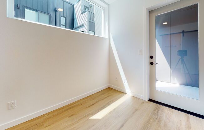 Studio, 1 bath, 264 sqft, $1,195, Unit 409